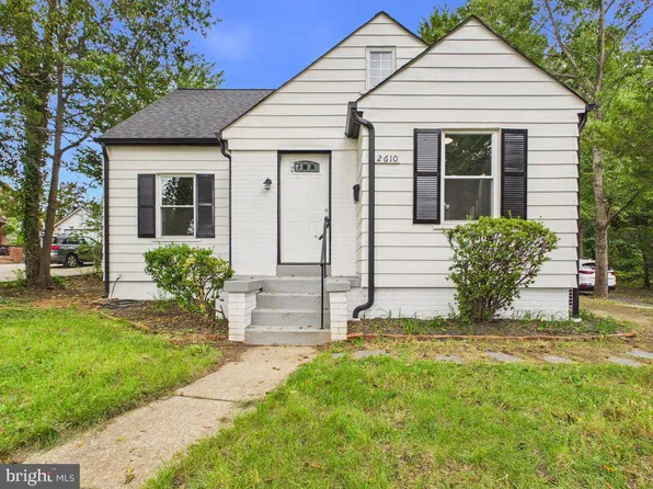 2610 Beacon Hill Rd, Alexandria, VA 22306