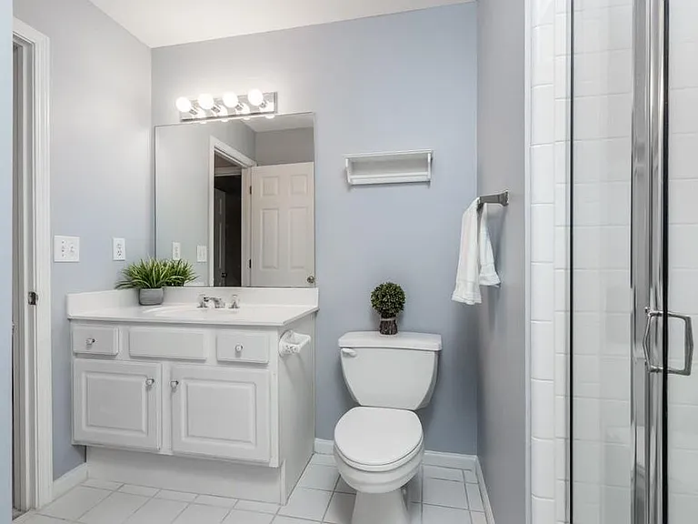 802 Satin Wood Pl — Photo 29