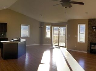 5351 Pleasant Ridge Rd, Pleasant Hill, IA 50327