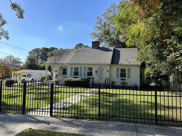 902 Dewey Street, Kinston, NC 28501