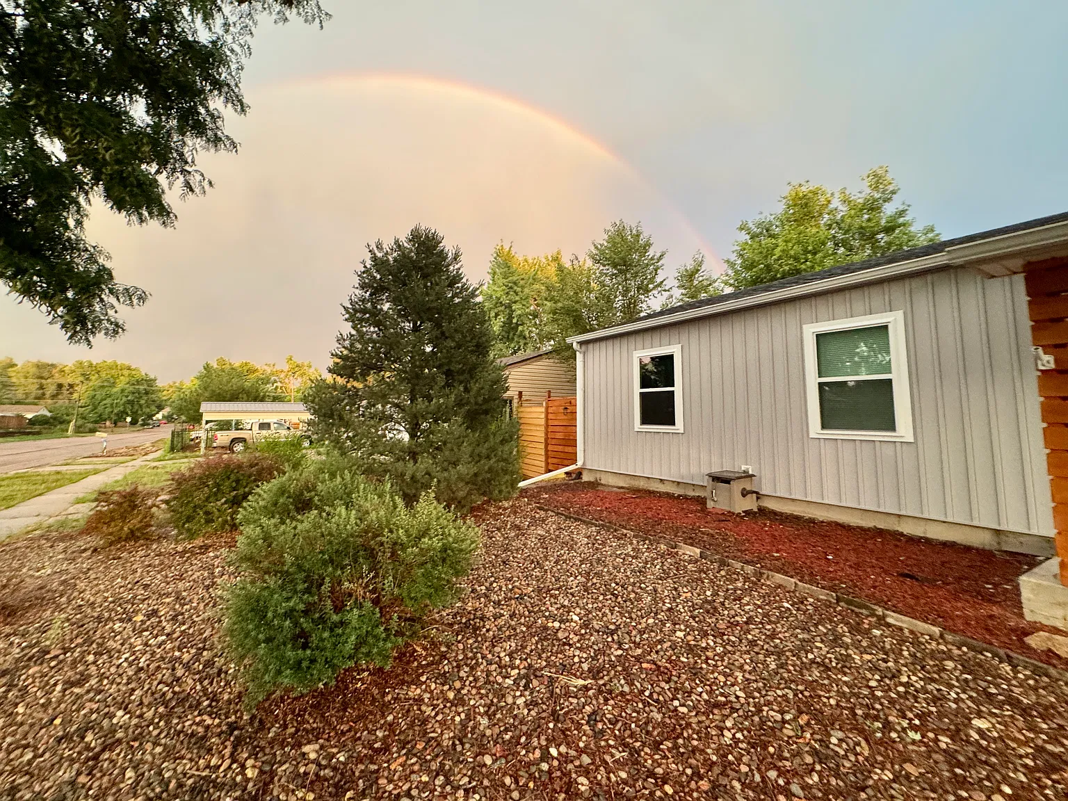 3 bed, 1133 sqft, $2,300 — Photo 2