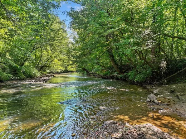 525 Etula Dr #5, Dahlonega, GA 30533