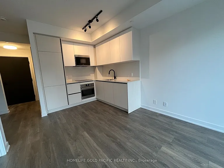 108 Peter St #622 — Photo 11