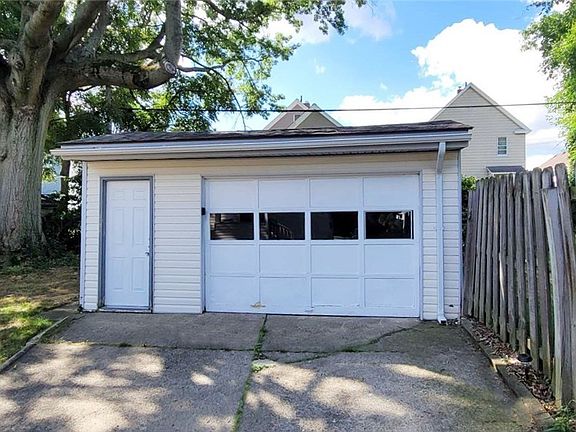 3rd image of 2805 Natchez Ave