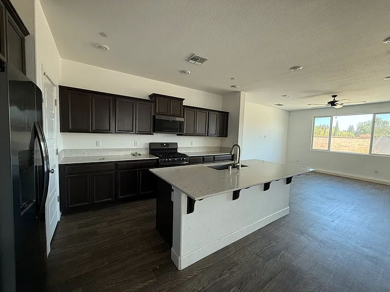2415 Explorador Dr #2 — Photo 11