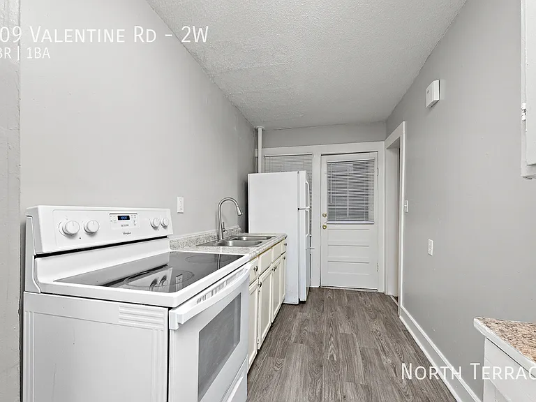 509 Valentine Rd #2W — Photo 1