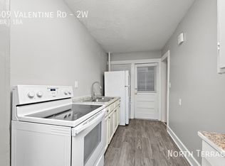 509 Valentine Rd APT 2W, Kansas City, MO 64111