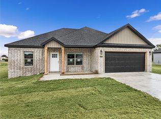 2334 John Montgomery Cir, Pea Ridge, AR 72751