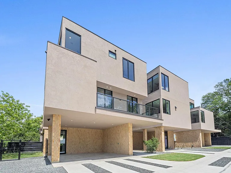 1403 Barton Hills Dr #1 — Photo 5