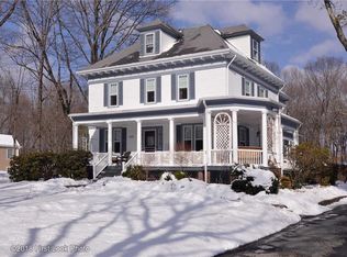 569 Fruit Hill Ave, North Providence, RI 02911