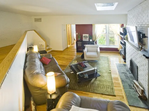 355 West 29th Street image 1 of 3