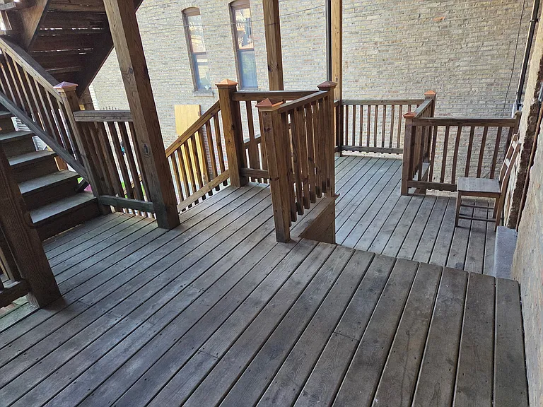 1909 N Sheffield Ave #1 — Photo 6