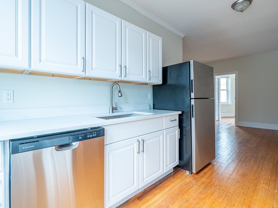 1st image of 7369-7371 N Damen Ave #3
