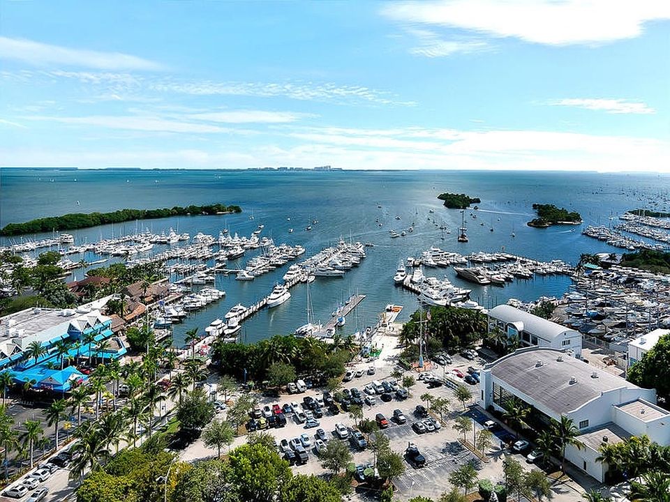 1st image of 2627 Bayshore Dr #2301