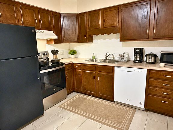 4th image of 2424-2452 Echo Valley Dr #2446