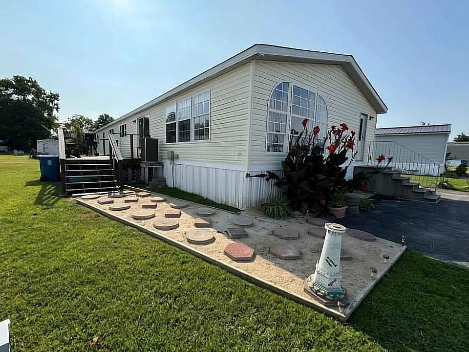 4 bed 2 bath