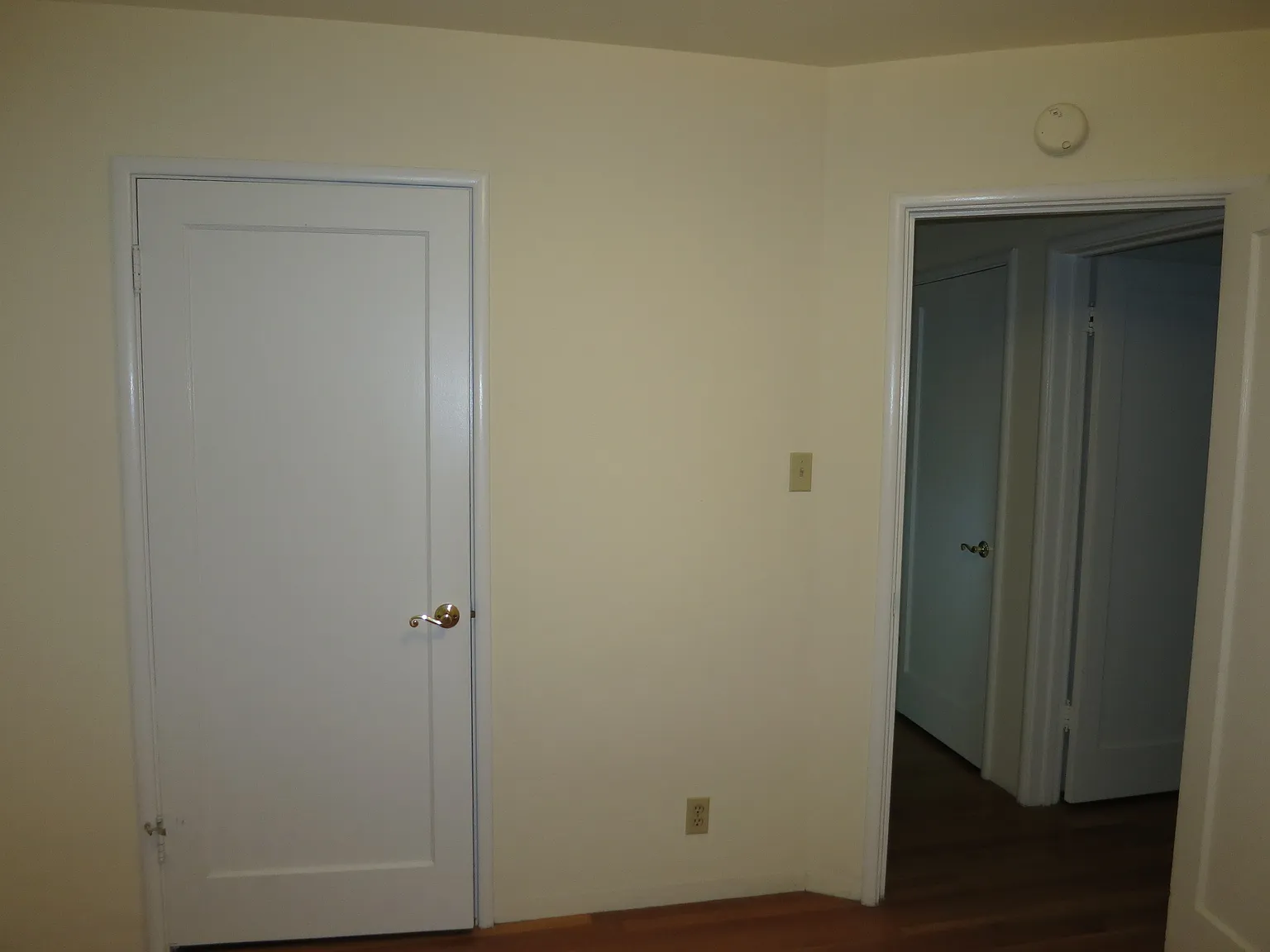 2 bed, 950 sqft, $1,995 — Photo 4