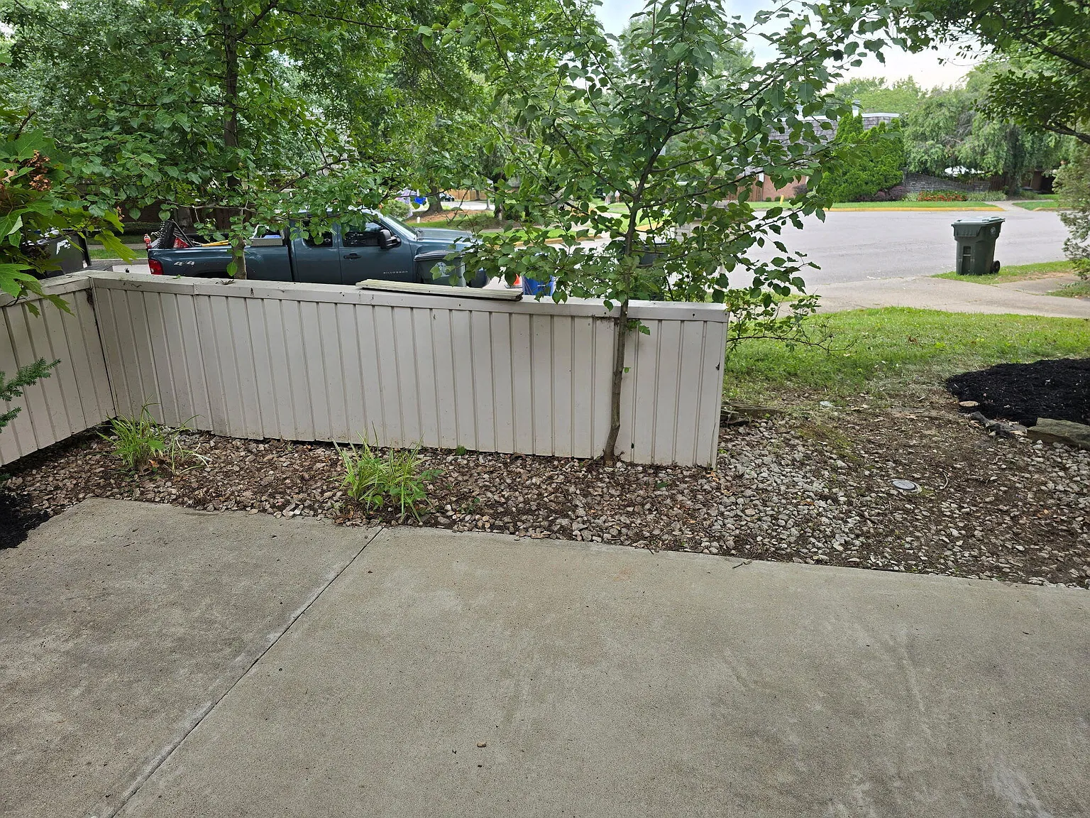 3 bed, 2.5 bath, 1908 sqft, $2,800 — Photo 4