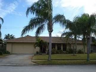 2nd image of 345 Cherry Dr