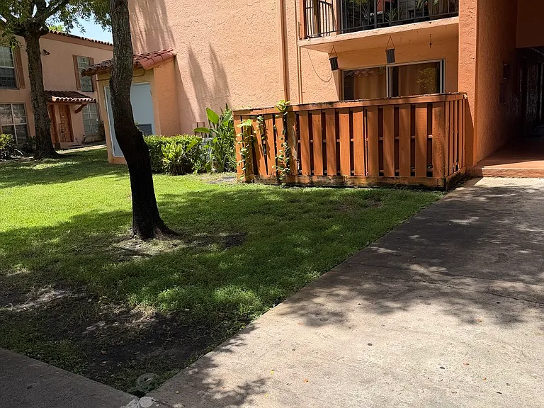 7101 Miami Lakes Dr #Q11 — Photo 19