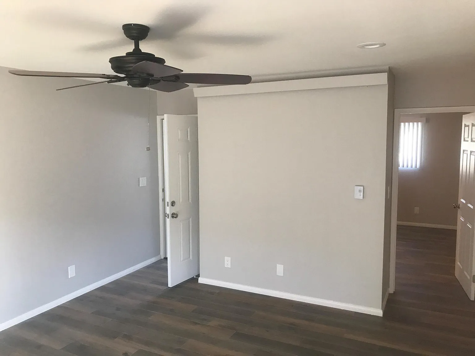 2 bed, 700 sqft, $2,600 — Photo 3