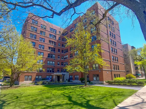 1585 Ridge Ave APT 409, Evanston, IL 60201