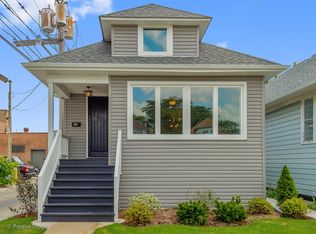 2211 Harvey Ave, Berwyn, IL 60402