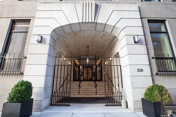 Sold by Compass | media 15