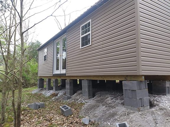 4th image of 133 Cook Ln