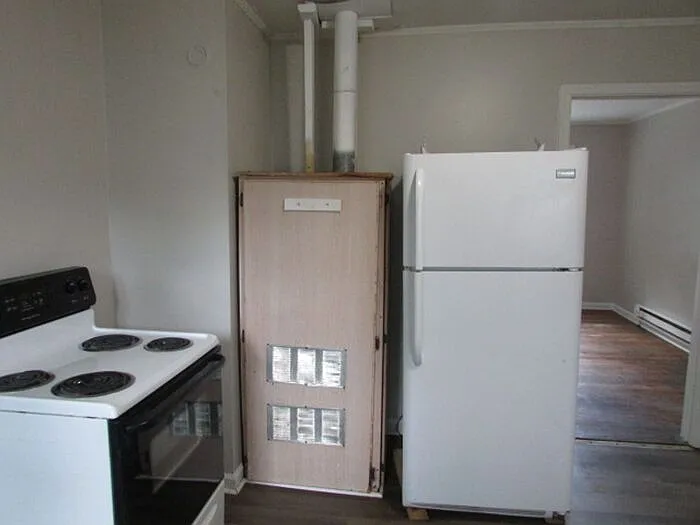 2 bed, 1.0 bath, 759 sqft, $795 — Photo 4