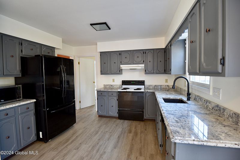 3rd image of 3 Village Place