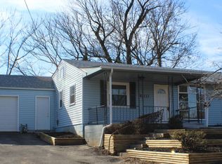 1253 Columbia Rd, Woodbridge, VA 22191