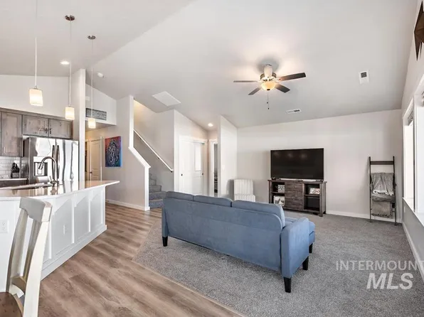 225 Maverick St, Fruitland, ID 83619