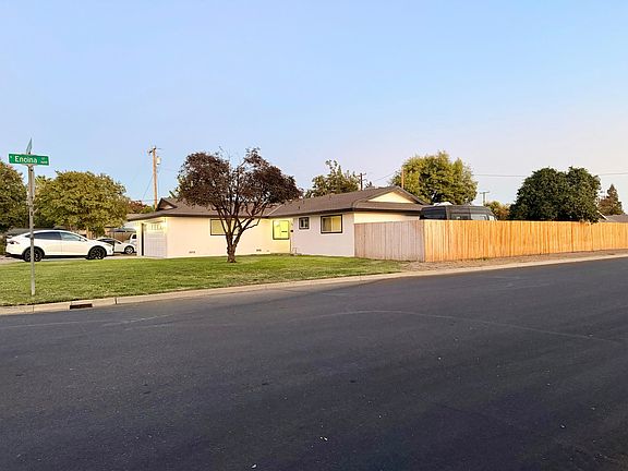 3rd image of 249 W Paradise Avenue
