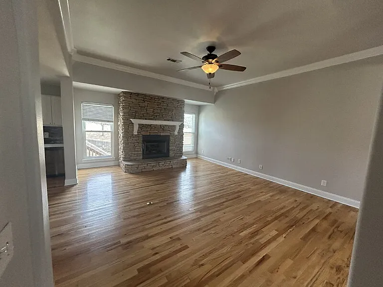 4335 Georgia St — Photo 3