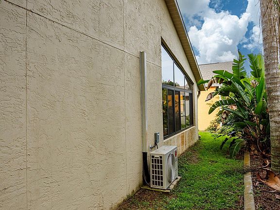 3rd image of 1500 Terrace Green Dr