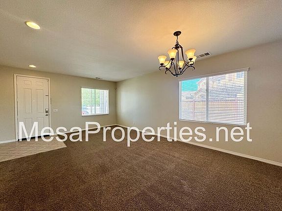 3rd image of 11845 Elliot Way