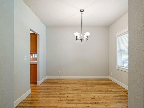 3rd image of 20651 Sierra Dr
