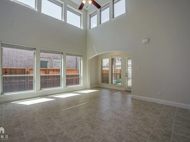 3316 Damsel Sauvage Ln — Photo 12