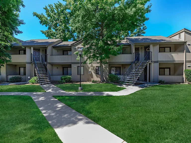 North Creek Apartment Homes — Photo 8