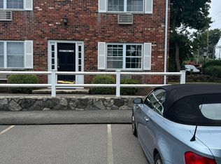 287 Hamilton Ave APT 1H, Stamford, CT 06902