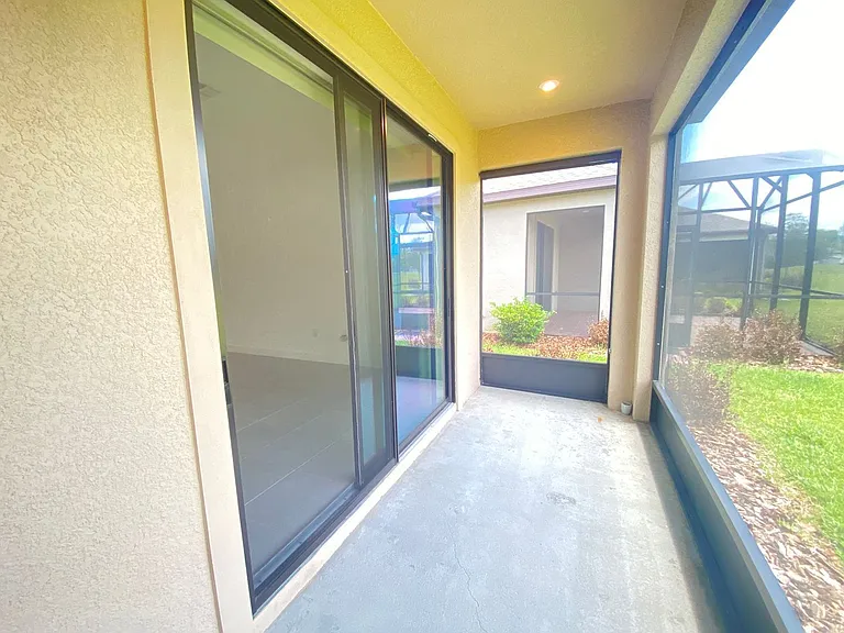 2182 Palm Tree Dr — Photo 23