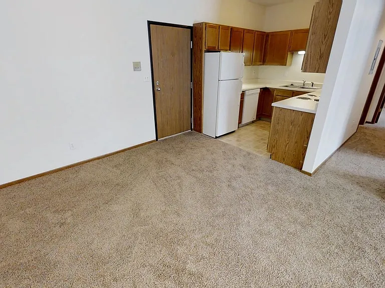 235 Sinclair Ave — Photo 8