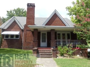 1600 W End Pl, Greensboro, NC 27403