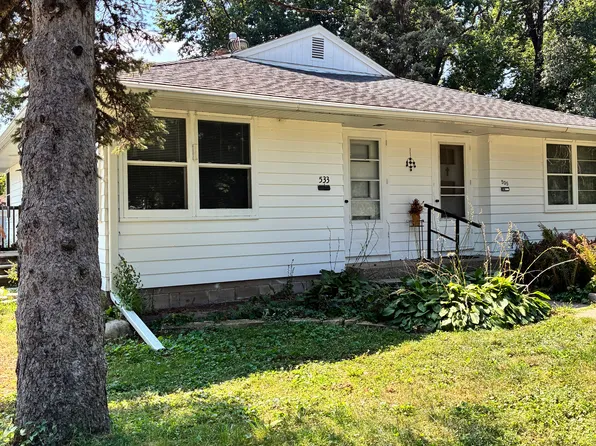 533 Desnoyer Ave, Saint Paul, MN 55104