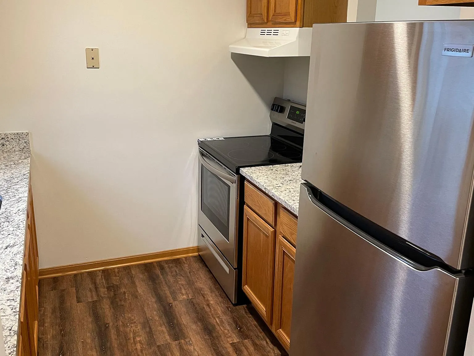 1127 Mindy Lane — Photo 3