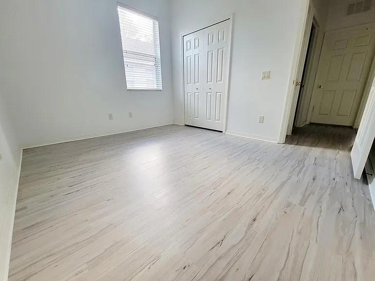 412 Summerlyn Dr — Photo 19