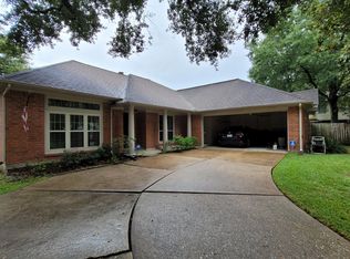 14711 Sugarplum Ln, Houston, TX 77062