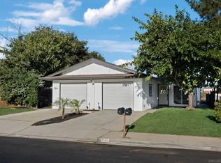 734-736 S Wisconsin Ave, Fallbrook, CA 92028