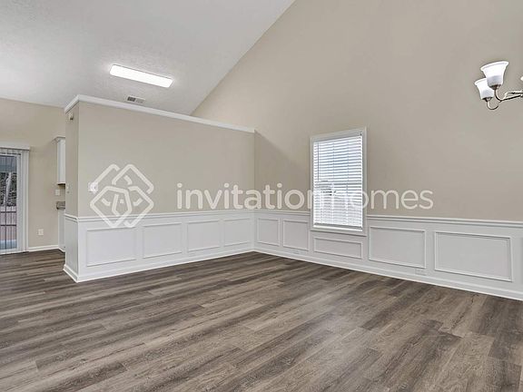 2nd image of 1058 Litchfield Way SW